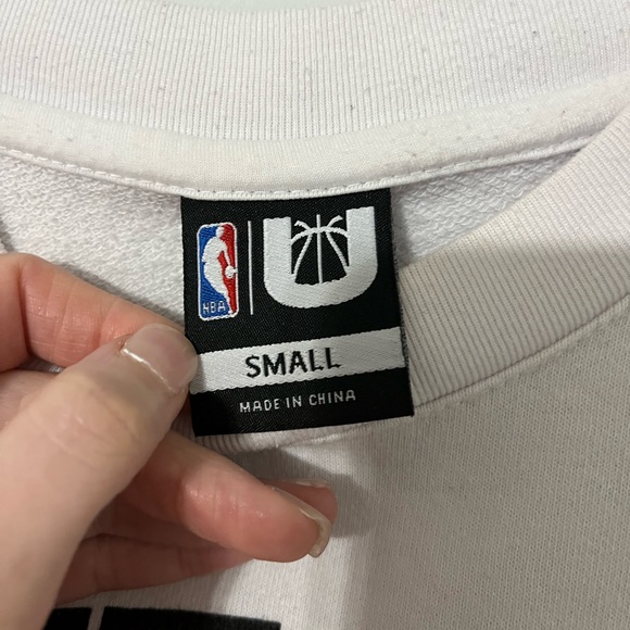 Vintage NBA Chicago Bulls short sleeve sweatshirt size small - Picture 4 of 11